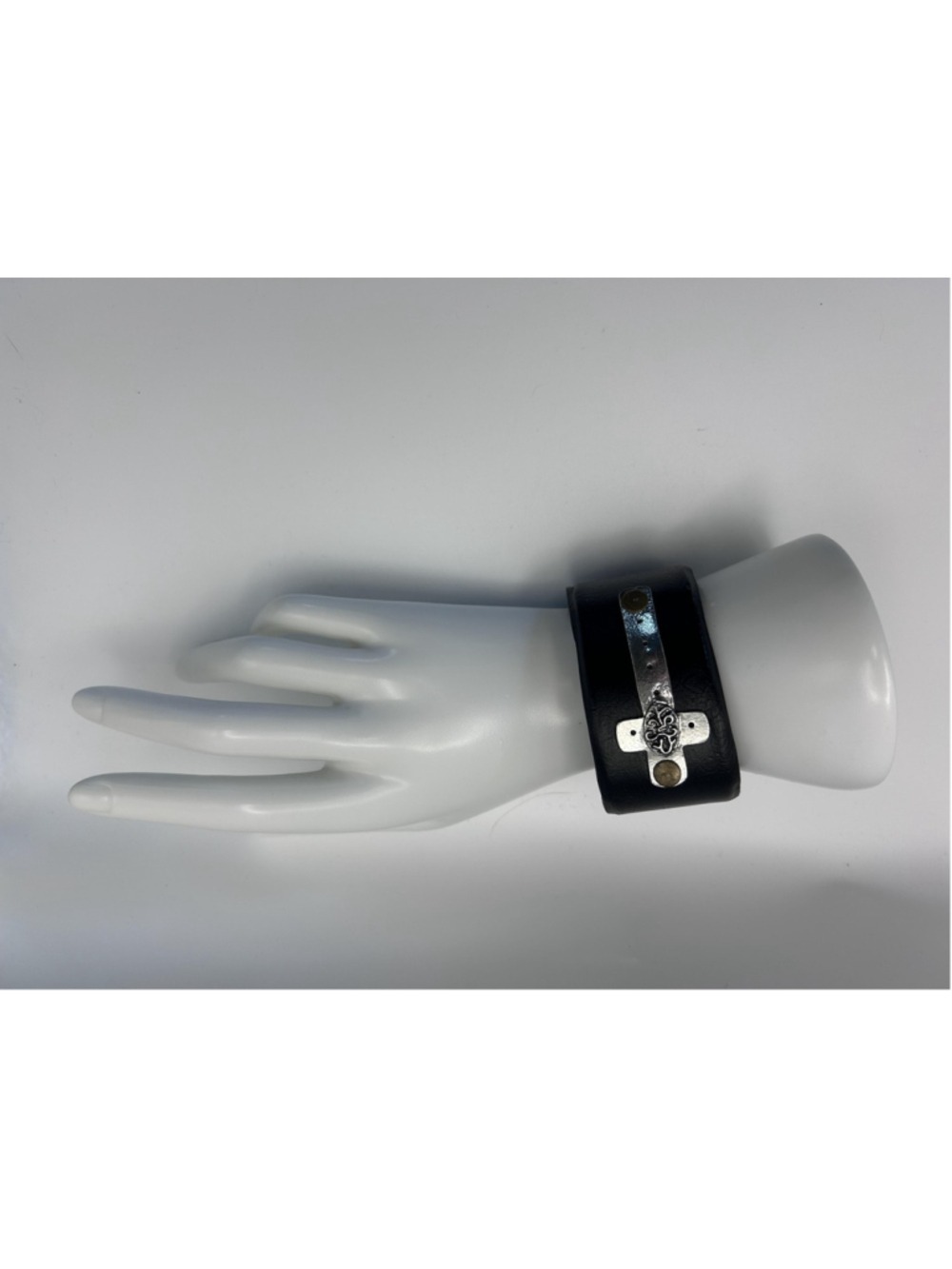 Bracelet Black‎ Leather Cuff Snap Silver Tone Cross Fleur De Lis Religious